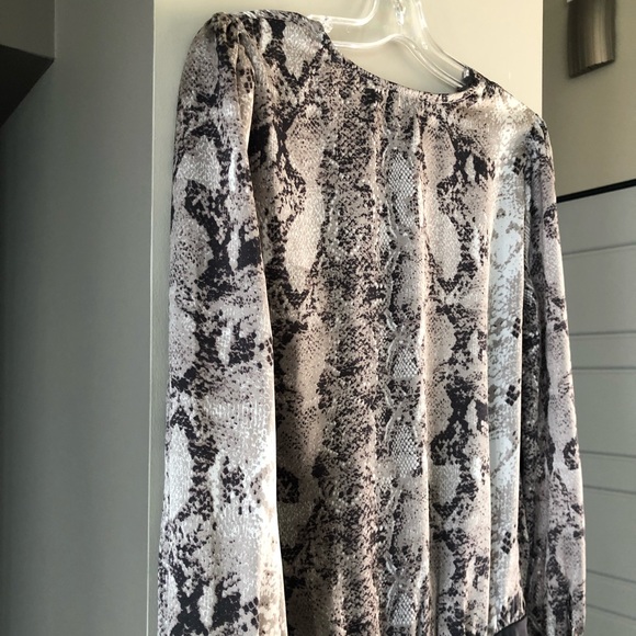 Long sleeve Bodysuit - Picture 6 of 10